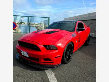 ford-mustang-5-coupe-2013-auto-28000-km-essence