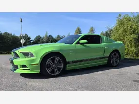 ford-mustang-v-coupe-2013-auto-37400-km-essence-1