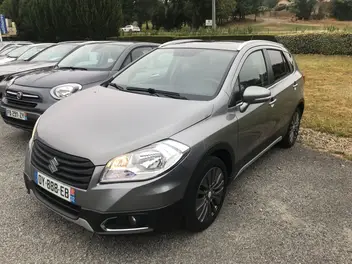SUZUKI