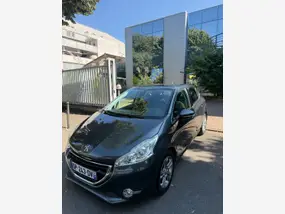 peugeot-208-2015-manual-88400-km-essence-1