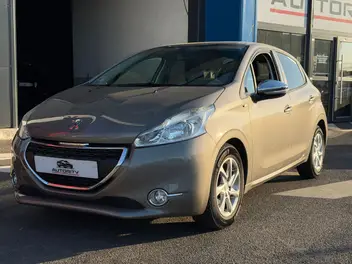 peugeot-208-2014-manual-108000-km-essence