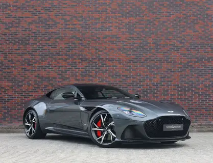 ASTON MARTIN DBS
