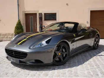 FERRARI CALIFORNIA 4.3 V8 460 BVA7