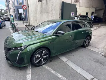 PEUGEOT