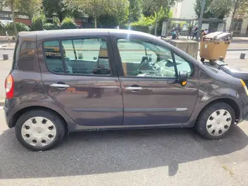 renault-modus-2006-manual-240000-km-diesel