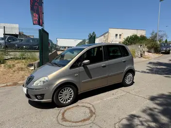 LANCIA