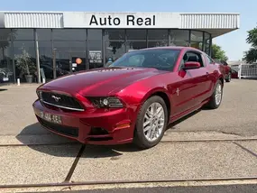 ford-mustang-v-coupe-2013-auto-87634-km-essence-1