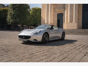 FERRARI CALIFORNIA 4.3 V8 460 BVA7