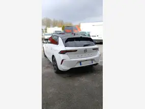 opel-astra-vi-2023-auto-25000-km-hybrides-1