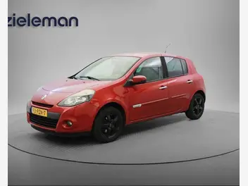 renault-clio-iii-phase-2-2011-manual-127943-km-diesel
