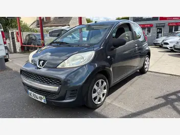 PEUGEOT
