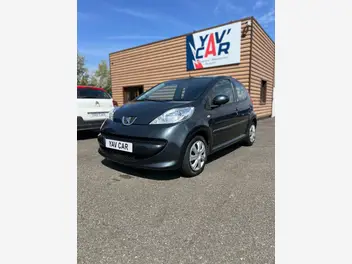PEUGEOT