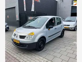 renault-modus-2005-auto-145734-km-essence-1