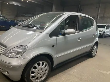 MERCEDES CLASSE A