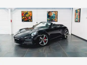 PORSCHE