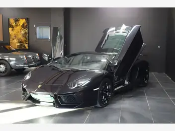 LAMBORGHINI
