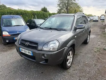 HYUNDAI