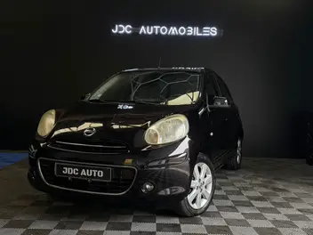 NISSAN