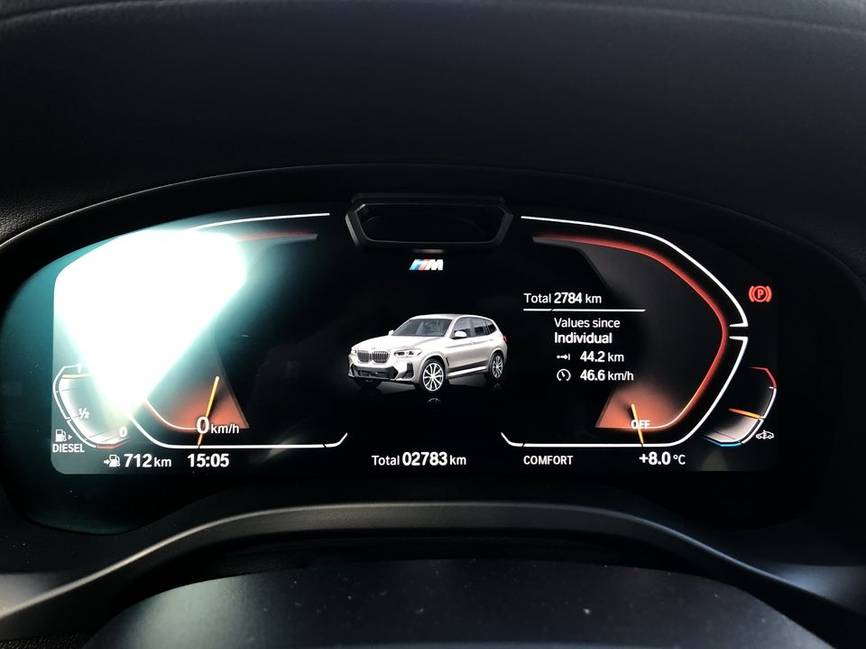 BMW X3 G01 xDrive30dA M Sport vue trois quarts avant sur route
