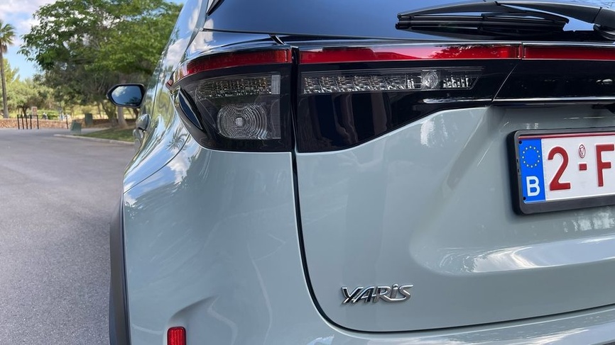 Toyota Yaris Cross 2024 - Habitacle et planche de bord